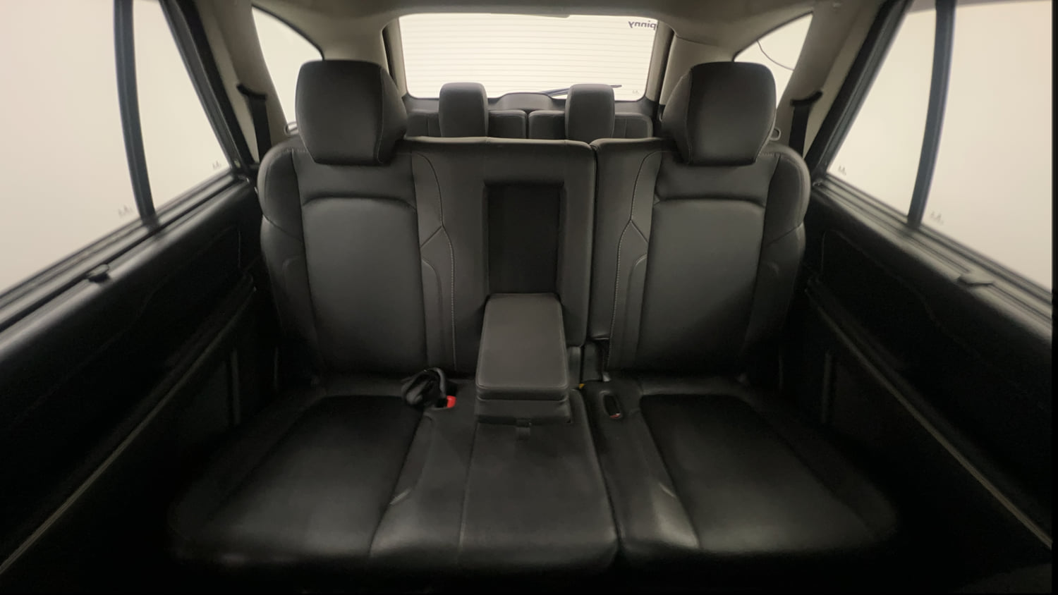 Used 2017 Tata Hexa XTA 4x2 7 STR Diesel Automatic interior REAR SEAT CONDITION VIEW