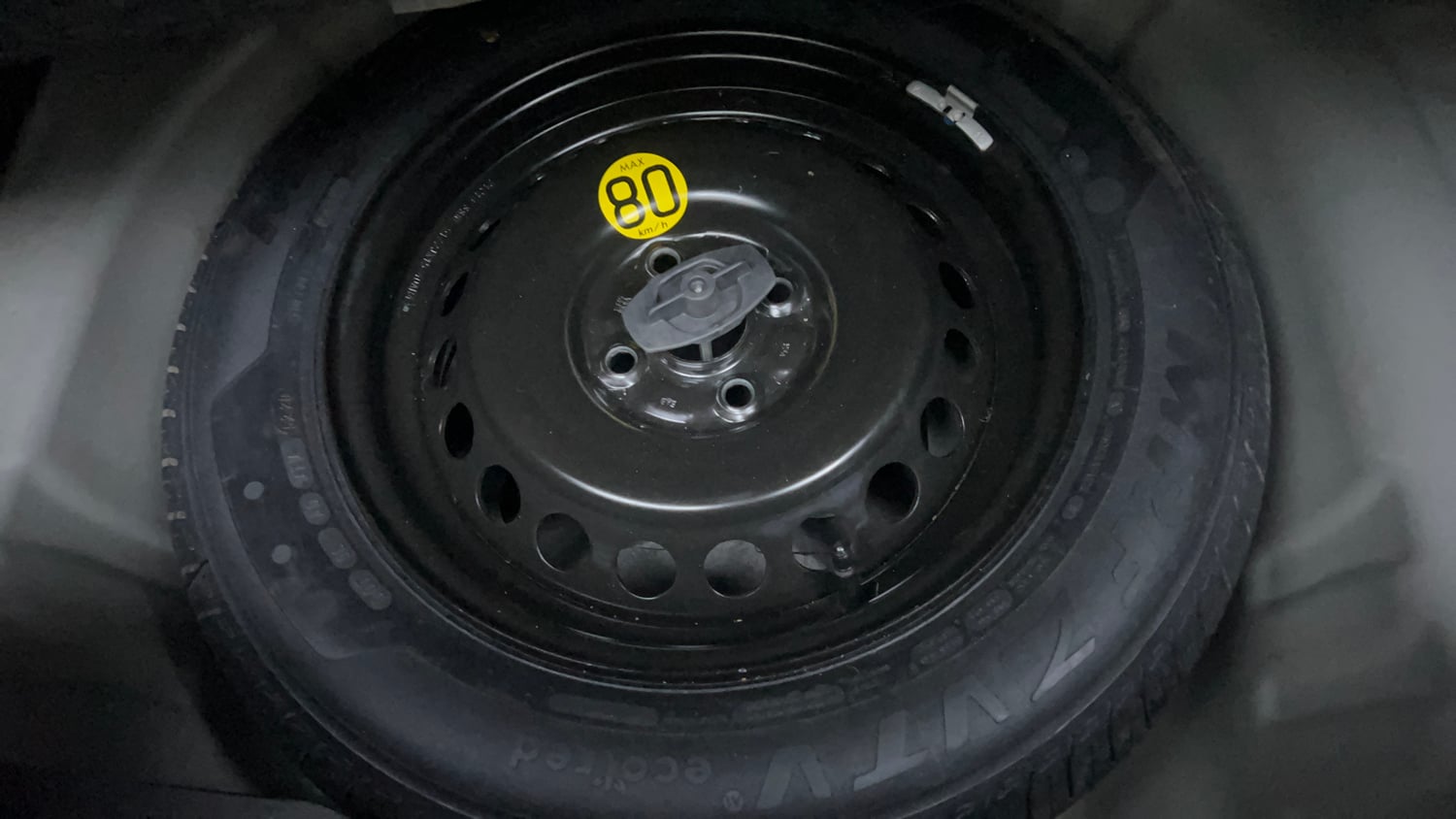 Used 2021 Maruti Suzuki Baleno Zeta Petrol Manual tyres SPARE TYRE VIEW