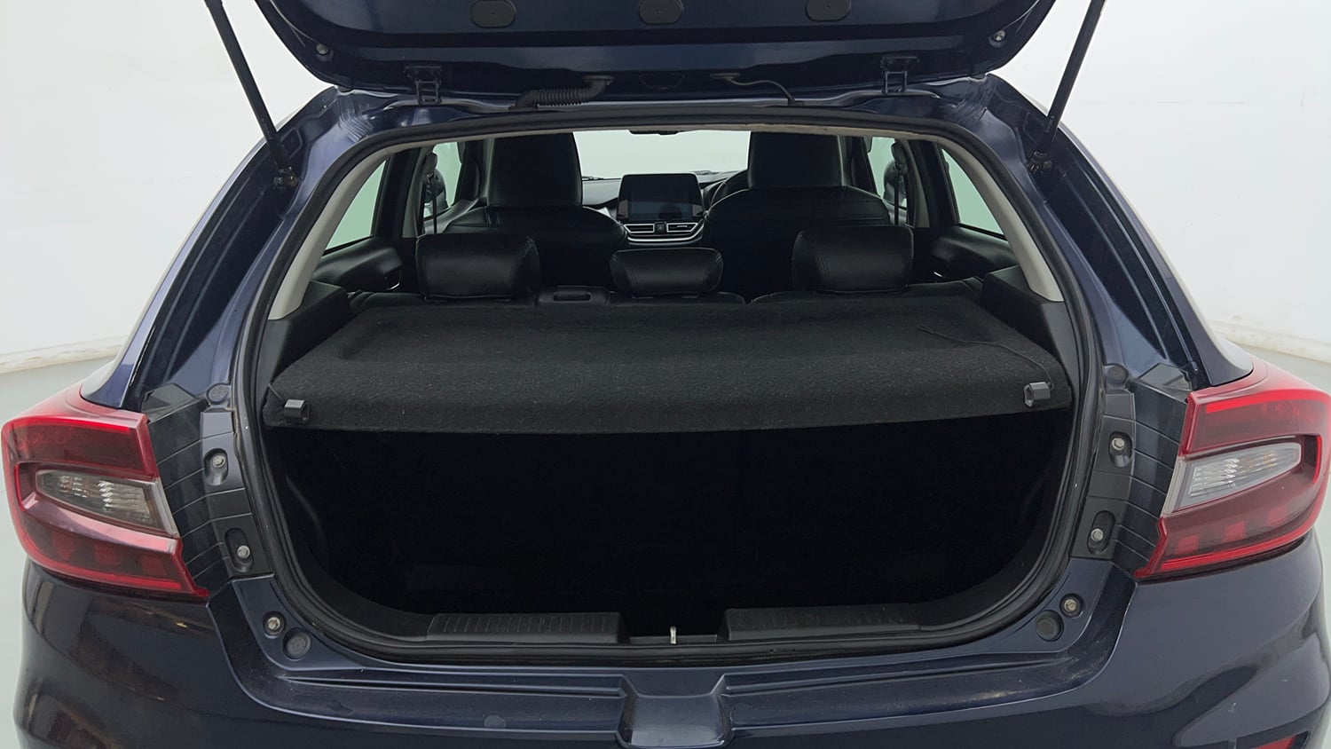 Used 2024 Maruti Suzuki Baleno Alpha AGS Petrol Automatic interior DICKY INSIDE VIEW