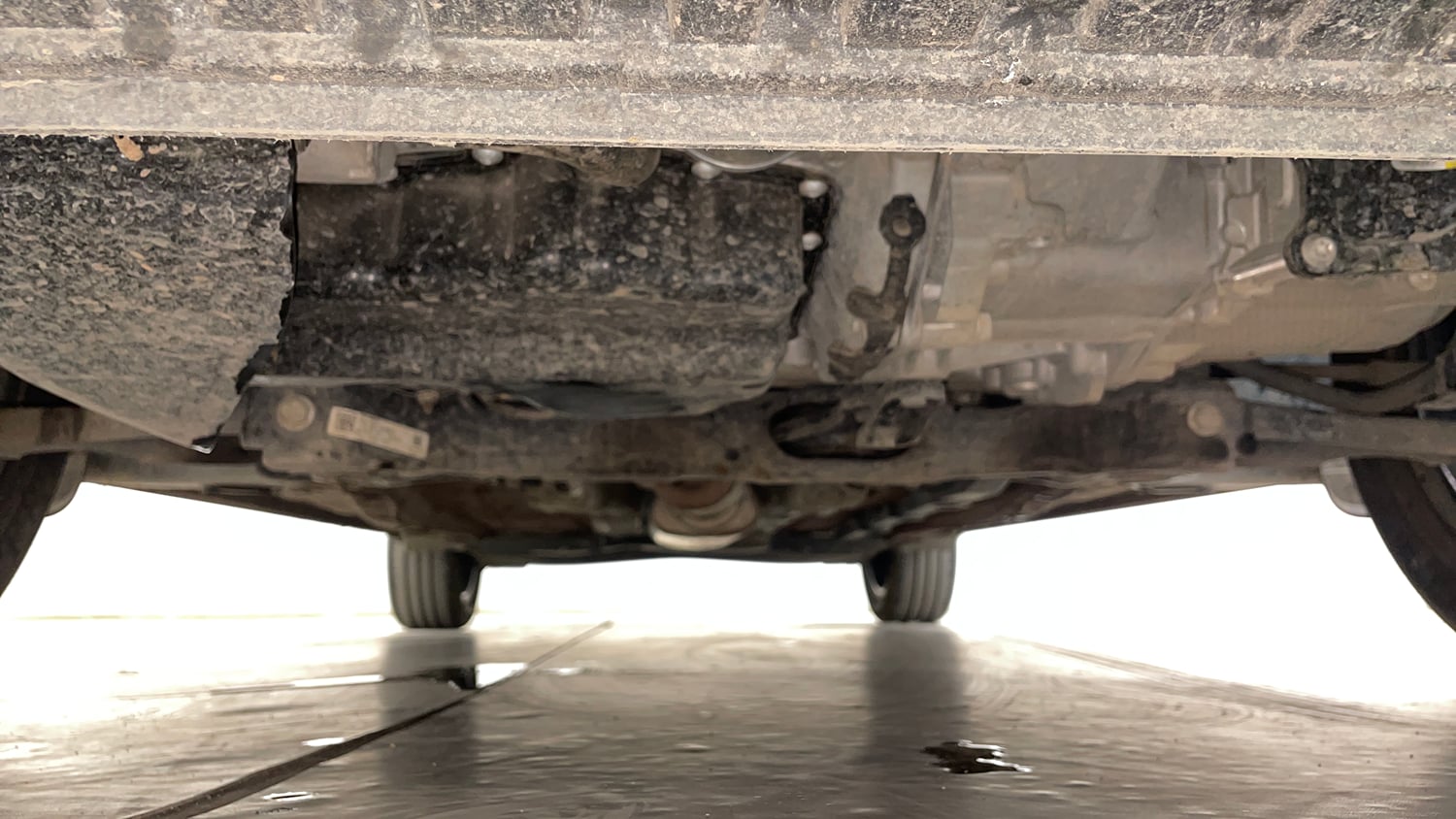 Used 2024 Volkswagen Virtus GT 1.5 TSI DSG Petrol Automatic extra FRONT LEFT UNDERBODY VIEW
