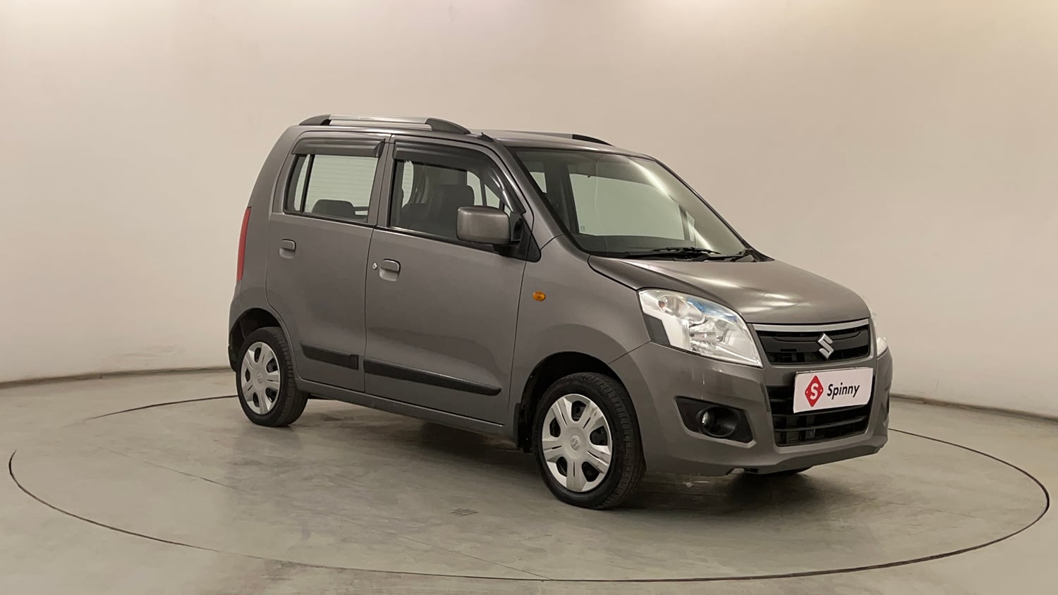 Used 2018 Maruti Suzuki Wagon R 1.0 VXI AMT Petrol Automatic exterior RIGHT FRONT CORNER VIEW