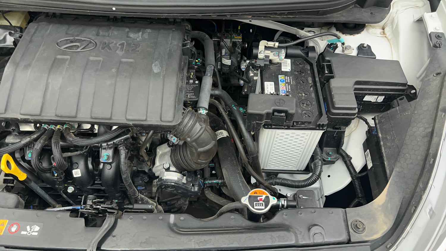 Used 2026 Hyundai Grand i10 Nios Sportz 1.2 Hy-CNG Duo Cng Manual engine ENGINE LEFT SIDE VIEW