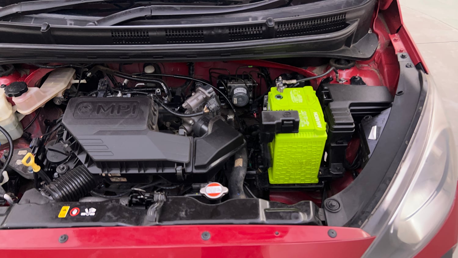 Used 2018 Hyundai Santro Asta Petrol Manual engine ENGINE LEFT SIDE VIEW