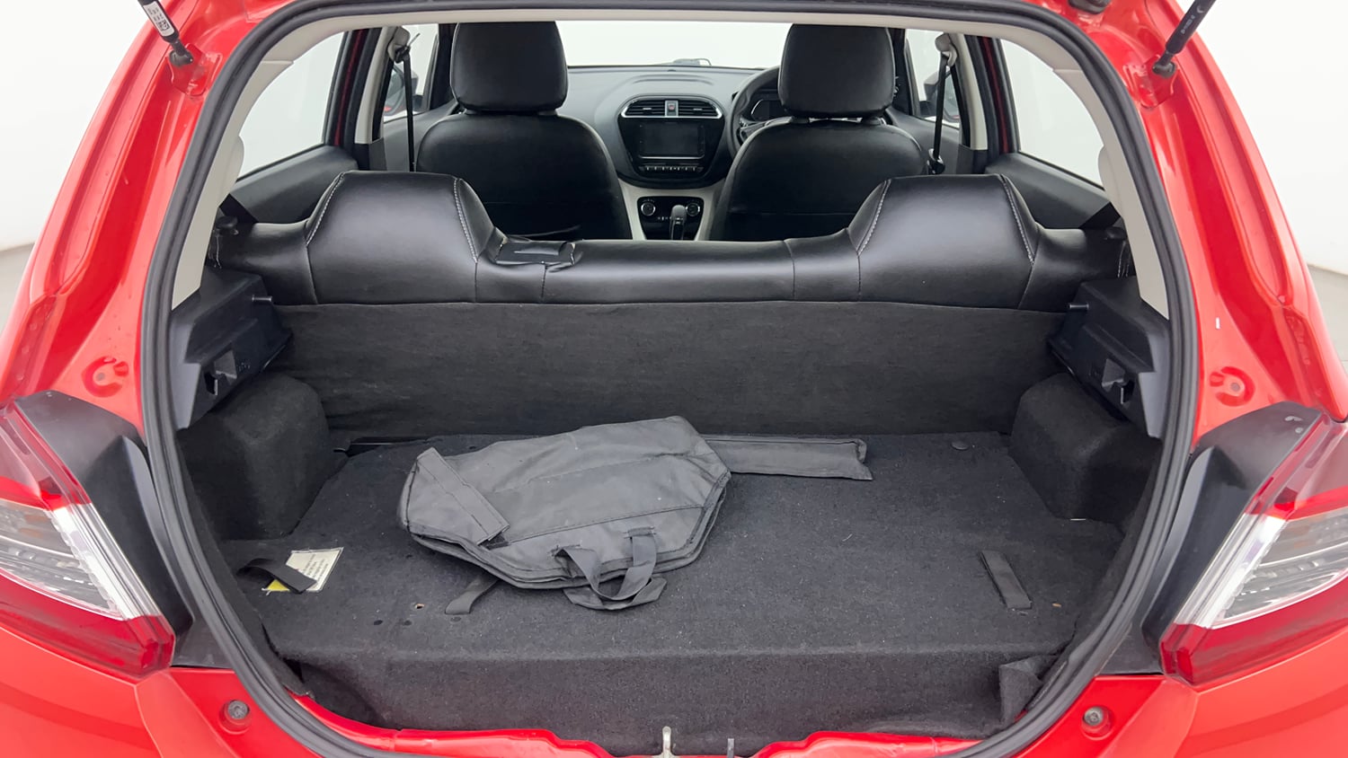 Used 2024 Tata Tiago XZA Plus iCNG Cng Automatic interior DICKY INSIDE VIEW