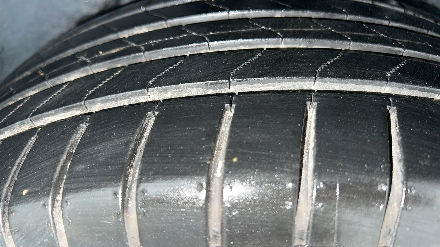 Used 2021 Skoda Rapid Ambition Petrol Manual tyres RIGHT REAR TYRE TREAD VIEW