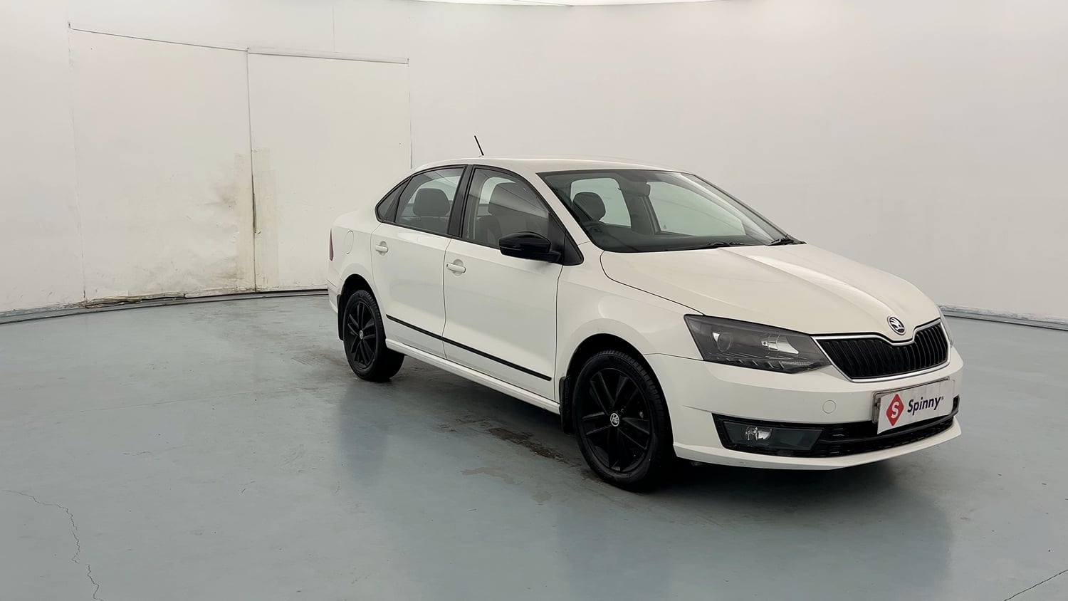 Used 2021 Skoda Rapid Ambition Petrol Manual exterior RIGHT FRONT CORNER VIEW
