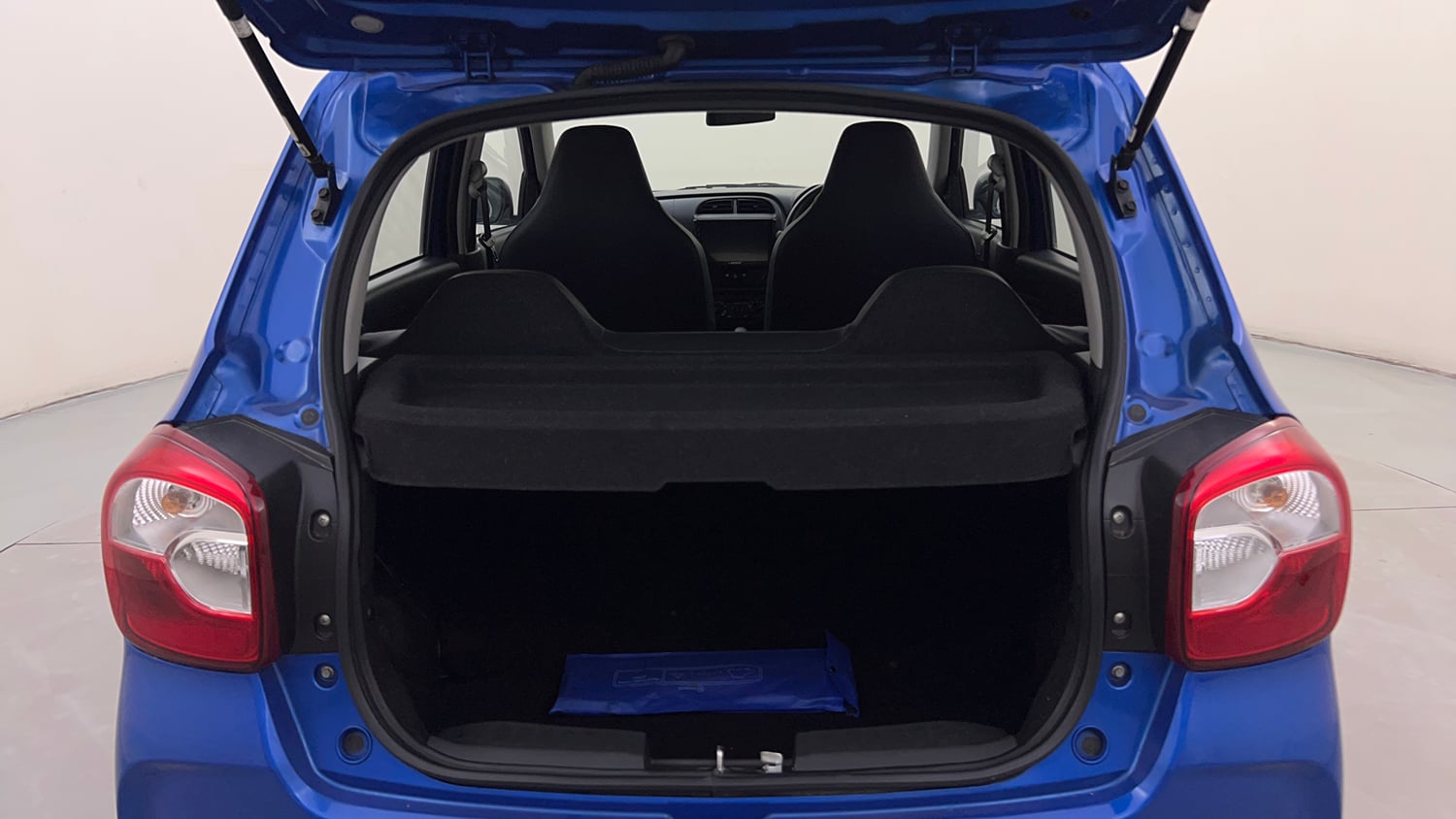 Used 2023 Maruti Suzuki Alto K10 VXi Plus AGS Petrol Automatic interior DICKY INSIDE VIEW