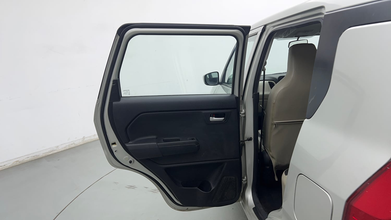 Used 2022 Maruti Suzuki Wagon R VXI 1.0 CNG Cng Manual interior LEFT REAR DOOR OPEN VIEW