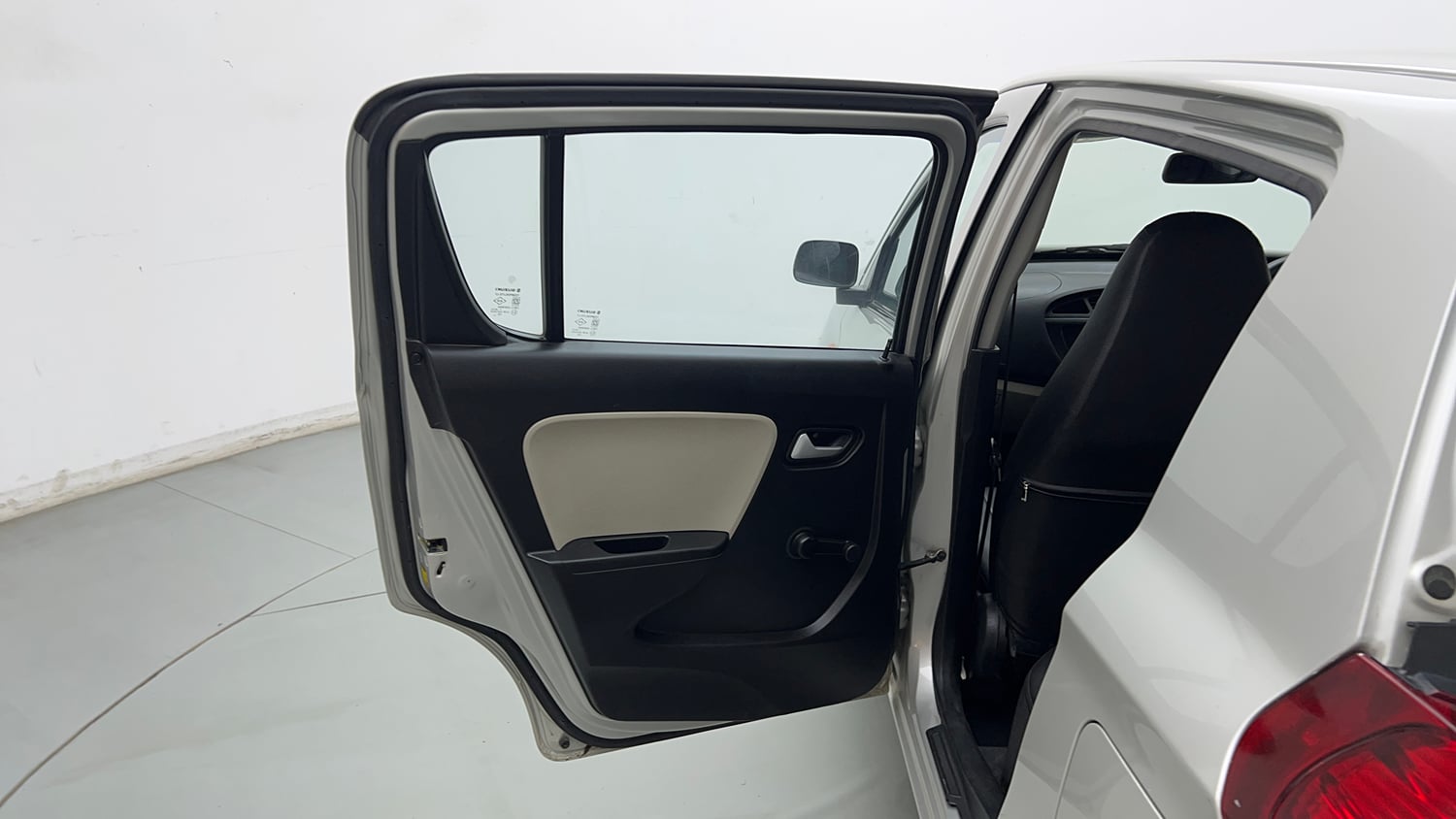 Used 2021 Maruti Suzuki Alto 800 LXi (O) Petrol Manual interior LEFT REAR DOOR OPEN VIEW