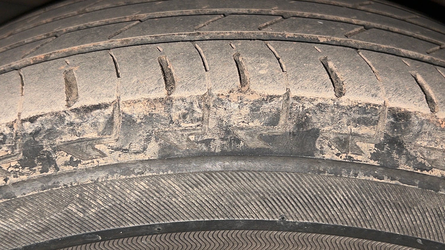 Used 2020 Honda WR-V VX MT Petrol Petrol Manual tyres LEFT FRONT TYRE TREAD VIEW