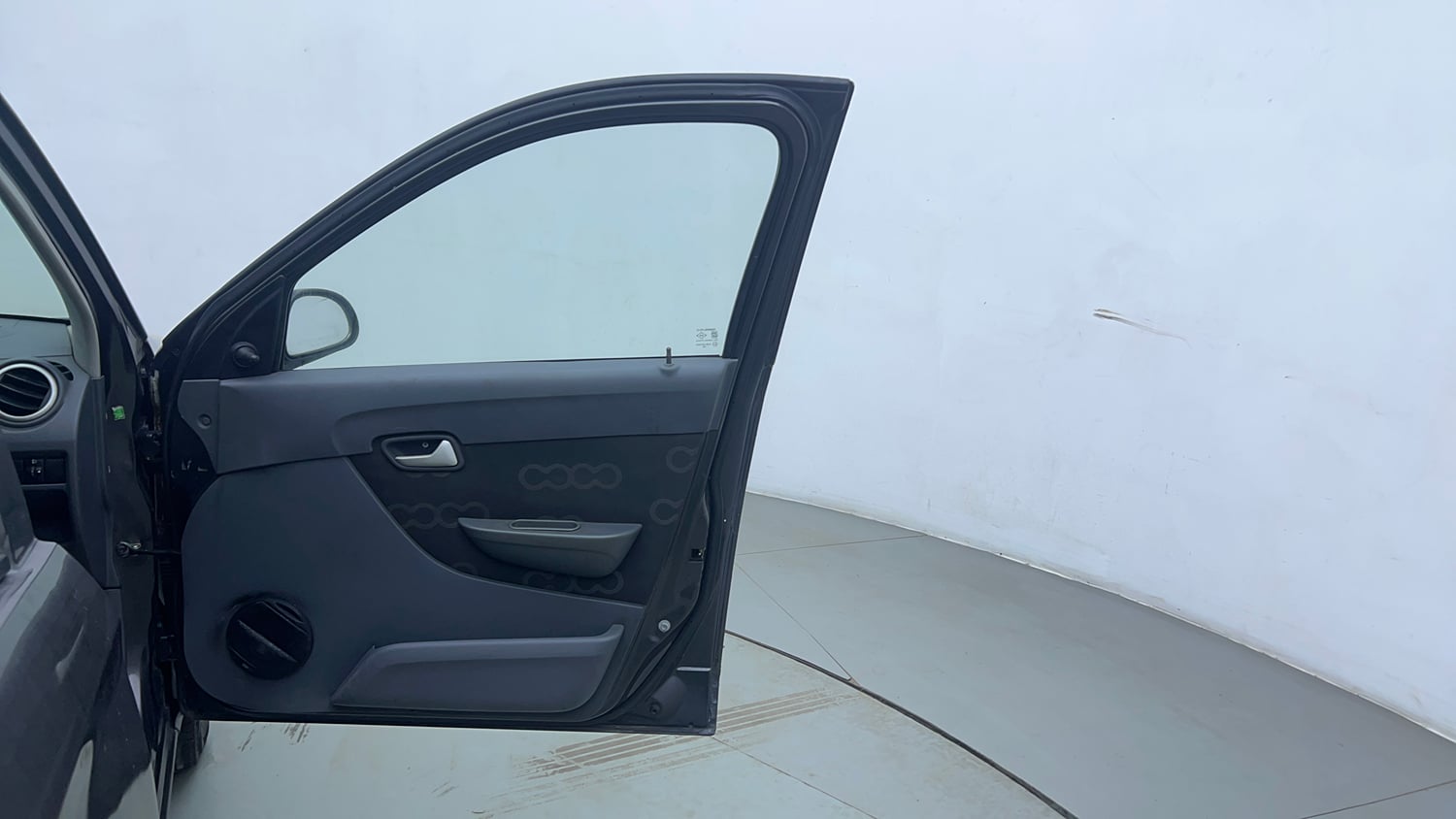 Used 2014 Maruti Suzuki Alto 800 Lxi Petrol Manual interior RIGHT FRONT DOOR OPEN VIEW
