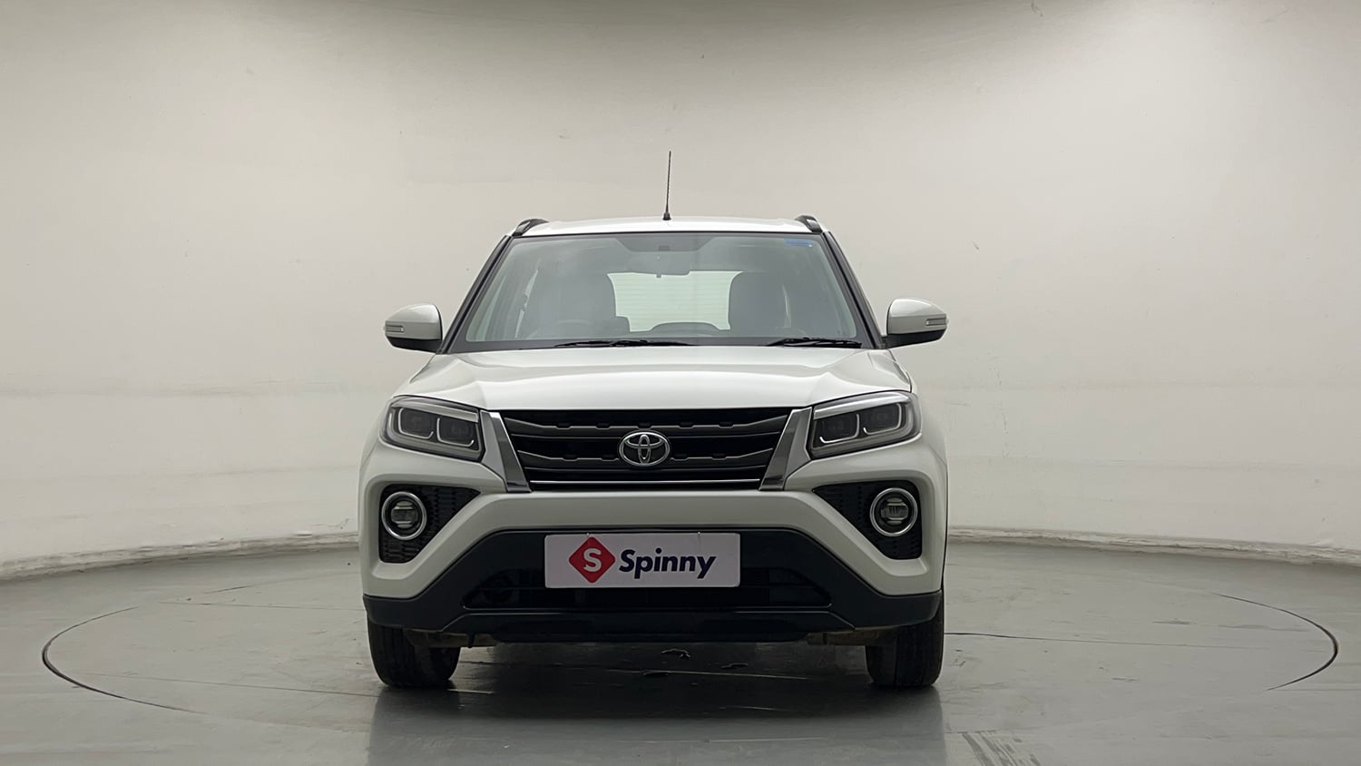 Used 2021 Toyota Urban Cruiser Mid Grade AT Petrol Automatic exterior FRONT VIEW
