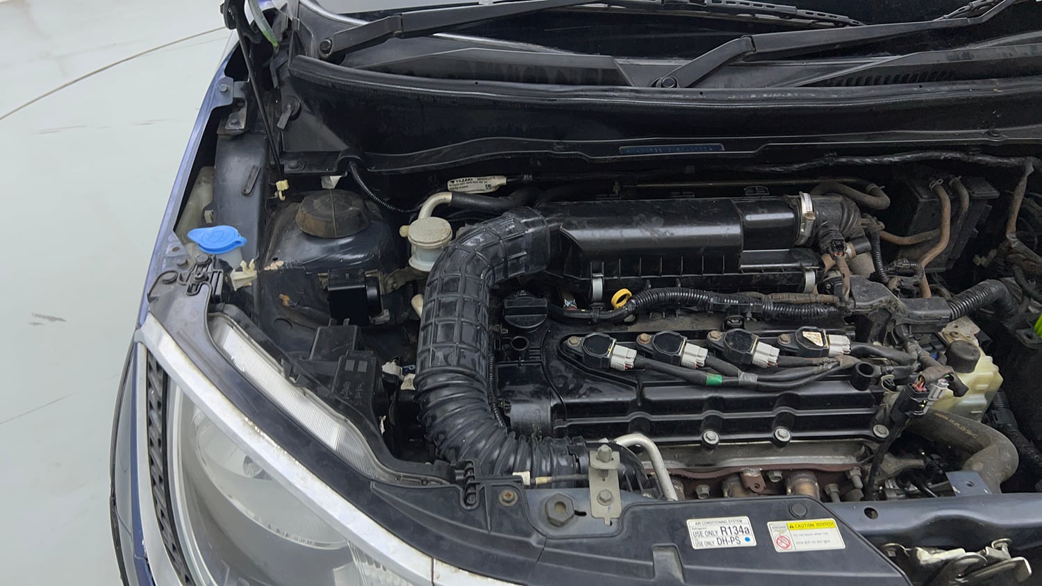 Used 2019 Maruti Suzuki Ignis Zeta 1.2 AMT Petrol Automatic engine ENGINE RIGHT SIDE VIEW