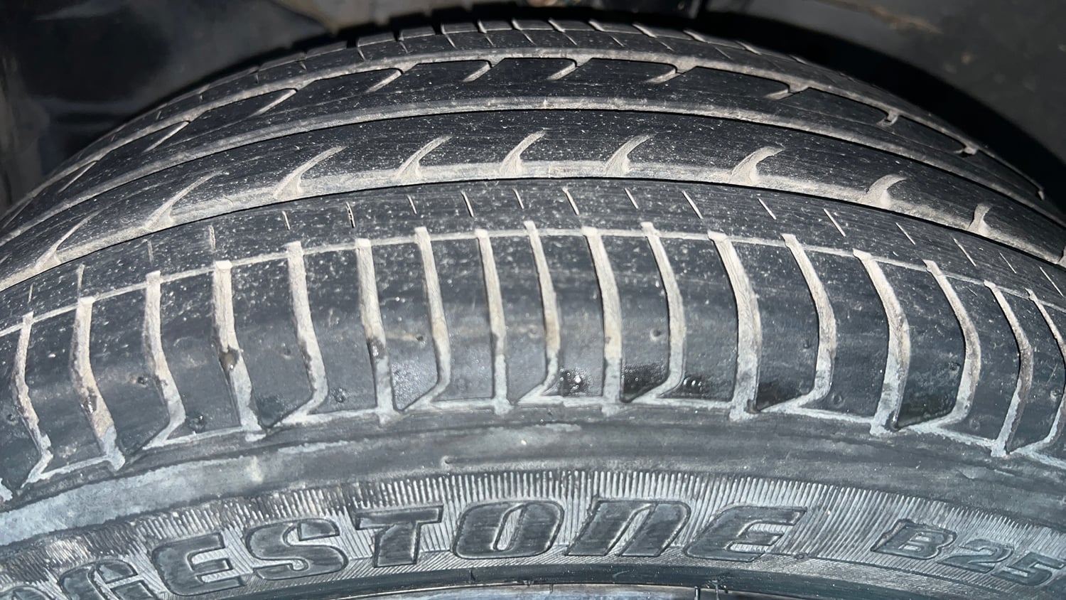 Used 2019 Honda City SV Petrol Petrol Manual tyres LEFT FRONT TYRE TREAD VIEW