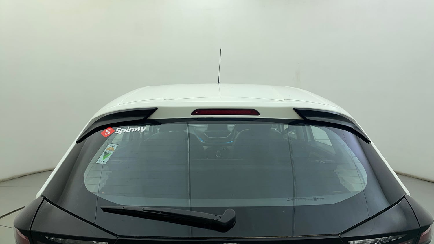 Used 2022 Tata Altroz XZA Petrol Petrol Automatic exterior BACK WINDSHIELD VIEW