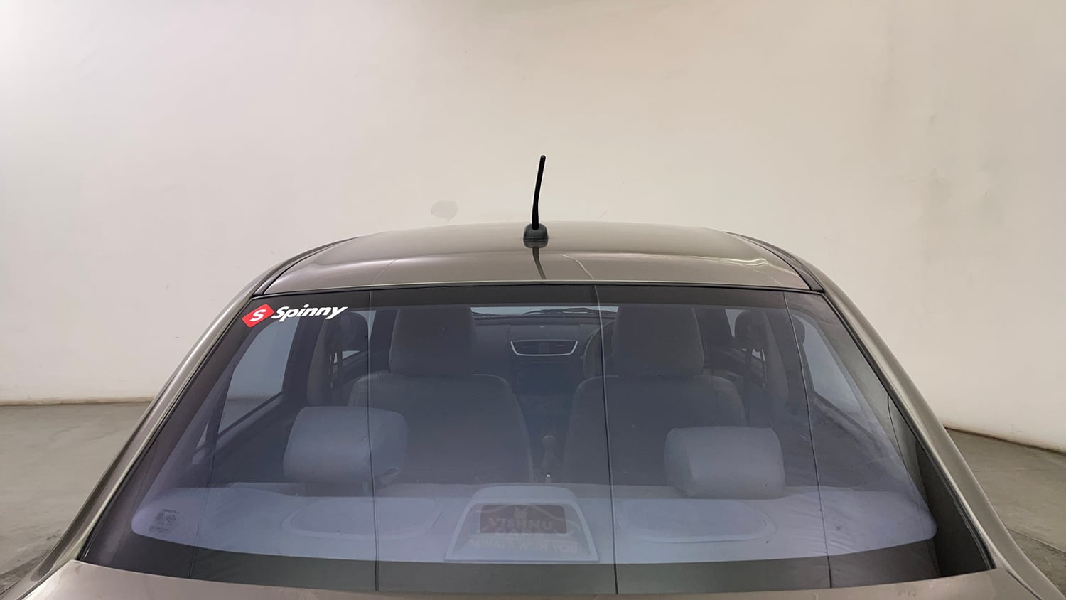 Used 2016 Maruti Suzuki Swift Dzire VXI Petrol Manual exterior BACK WINDSHIELD VIEW