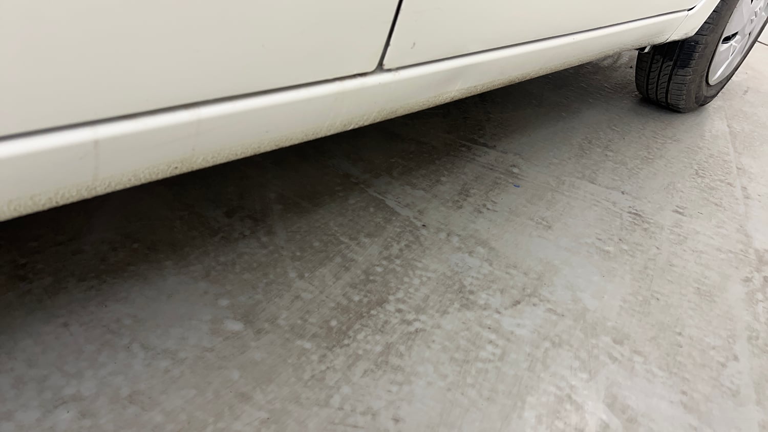 Used 2014 Maruti Suzuki Celerio VXi Petrol Manual dents MINOR SCRATCH
