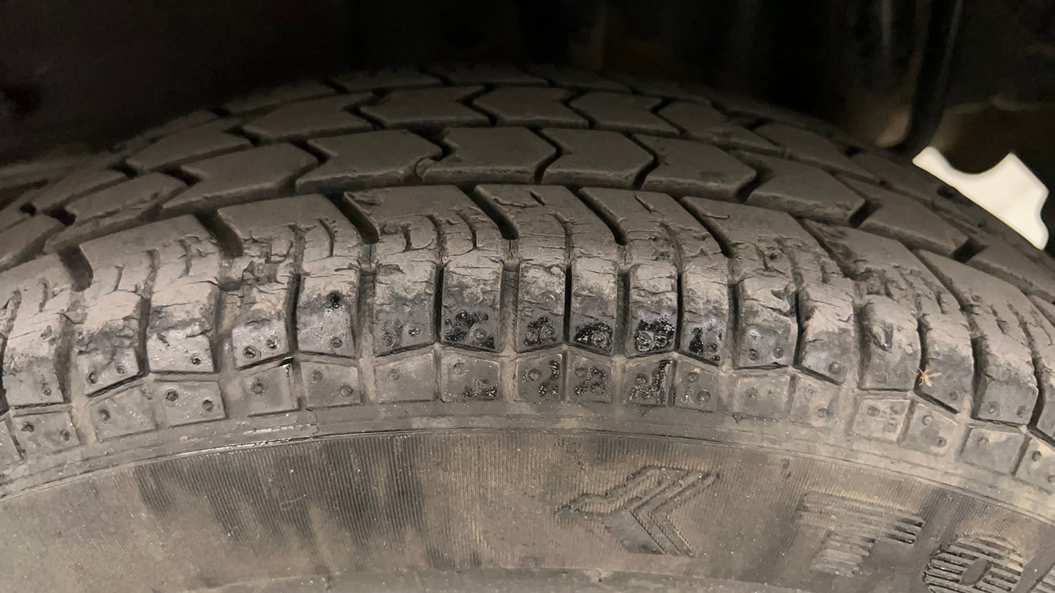 Used 2023 Tata Tiago XZ Plus CNG Cng Manual tyres LEFT REAR TYRE TREAD VIEW