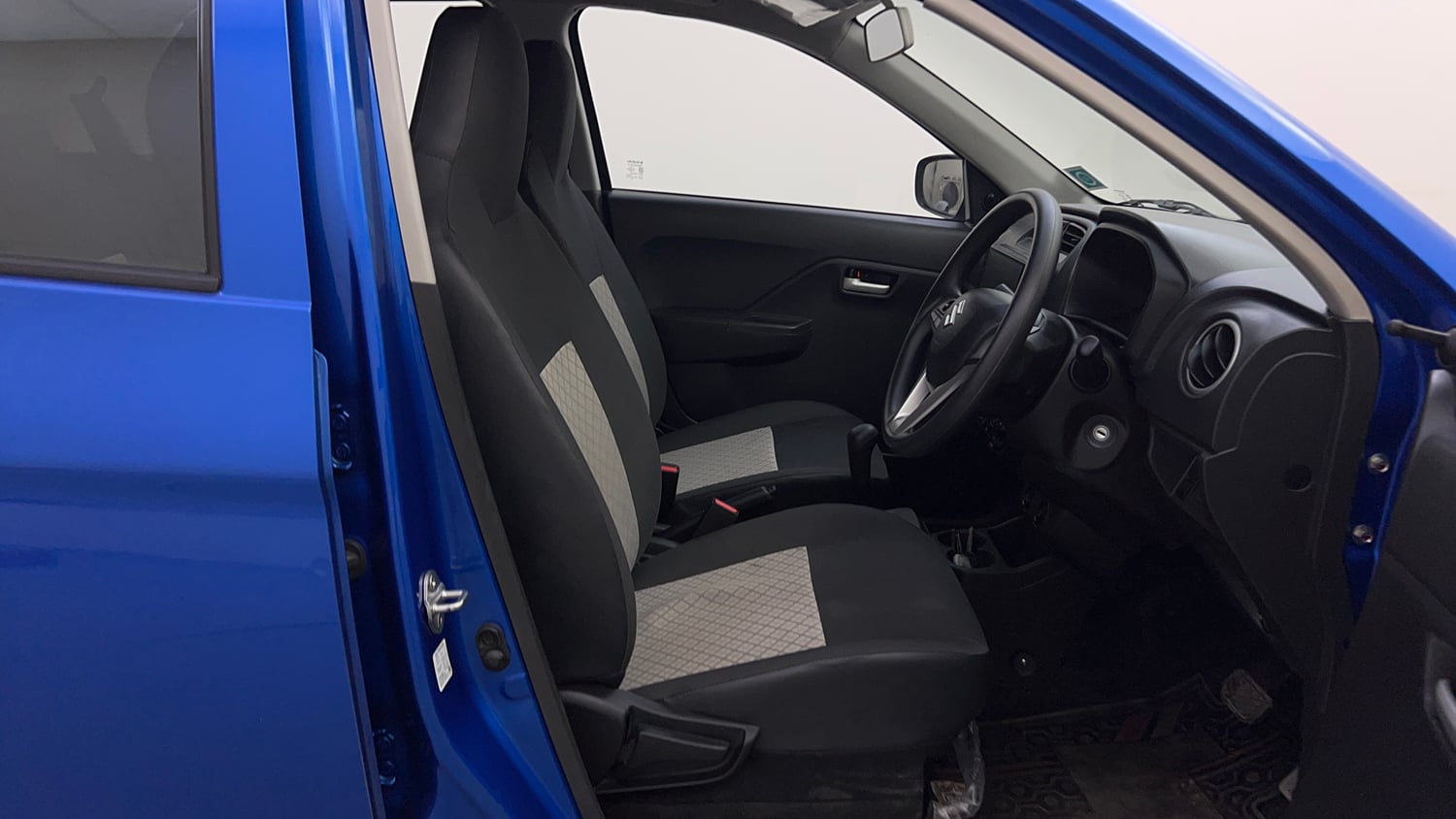 Used 2023 Maruti Suzuki Alto K10 VXi Plus AGS Petrol Automatic interior RIGHT SIDE FRONT DOOR CABIN VIEW