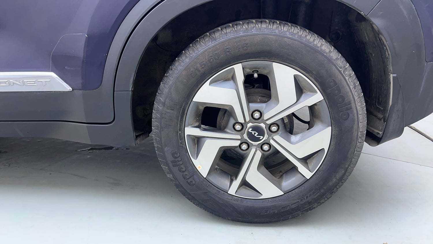 Used 2023 Kia Sonet HTK Plus 1.2 Petrol Manual tyres LEFT REAR TYRE RIM VIEW