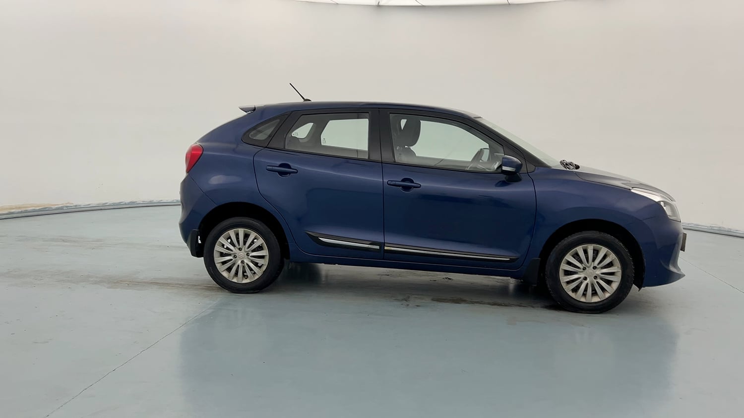 Used 2019 Maruti Suzuki Baleno Delta Petrol Manual exterior RIGHT SIDE VIEW