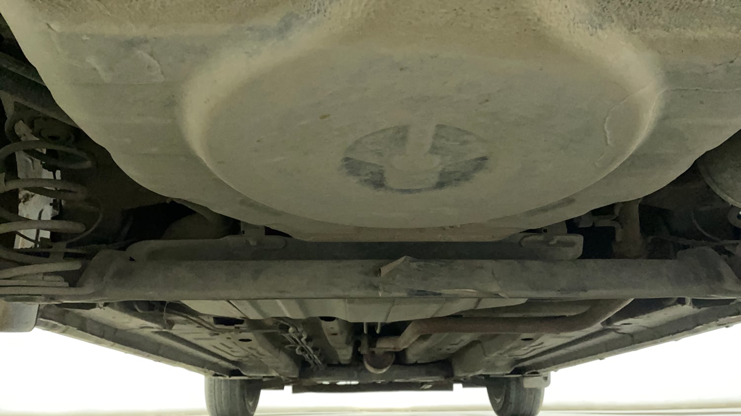 Used 2022 Tata Altroz XZA Petrol Petrol Automatic extra REAR UNDERBODY VIEW (TAKEN FROM REAR)