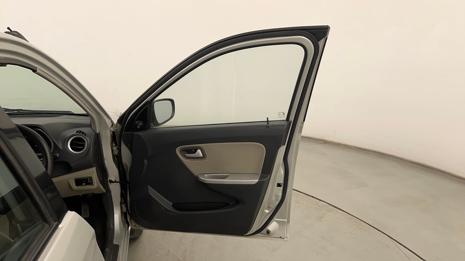 Used 2016 Maruti Suzuki Alto K10 VXi Petrol Manual interior RIGHT FRONT DOOR OPEN VIEW