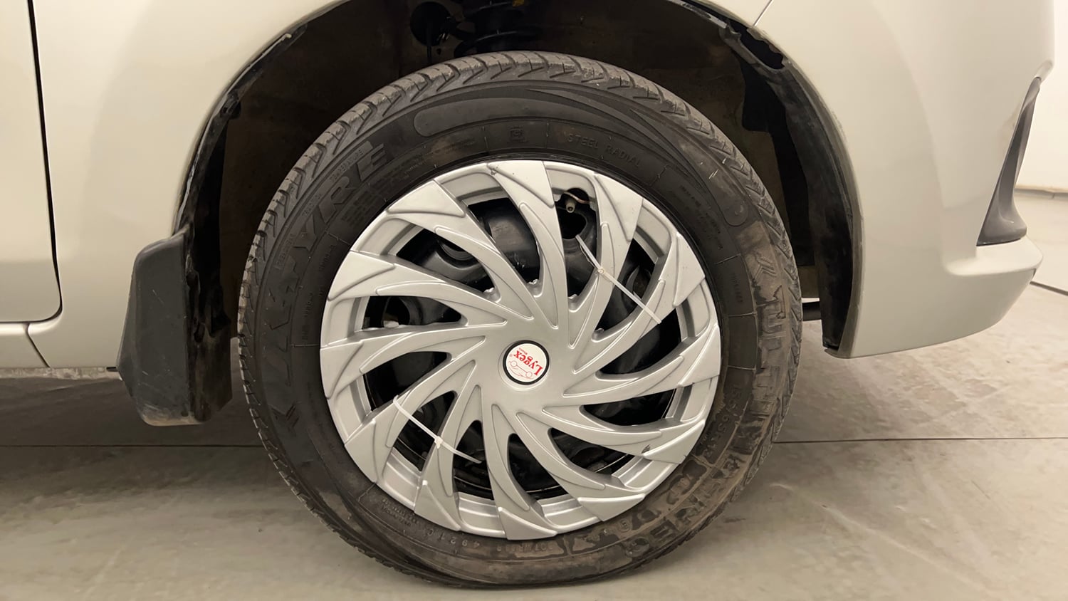 Used 2016 Maruti Suzuki Alto K10 VXi Petrol Manual tyres RIGHT FRONT TYRE RIM VIEW