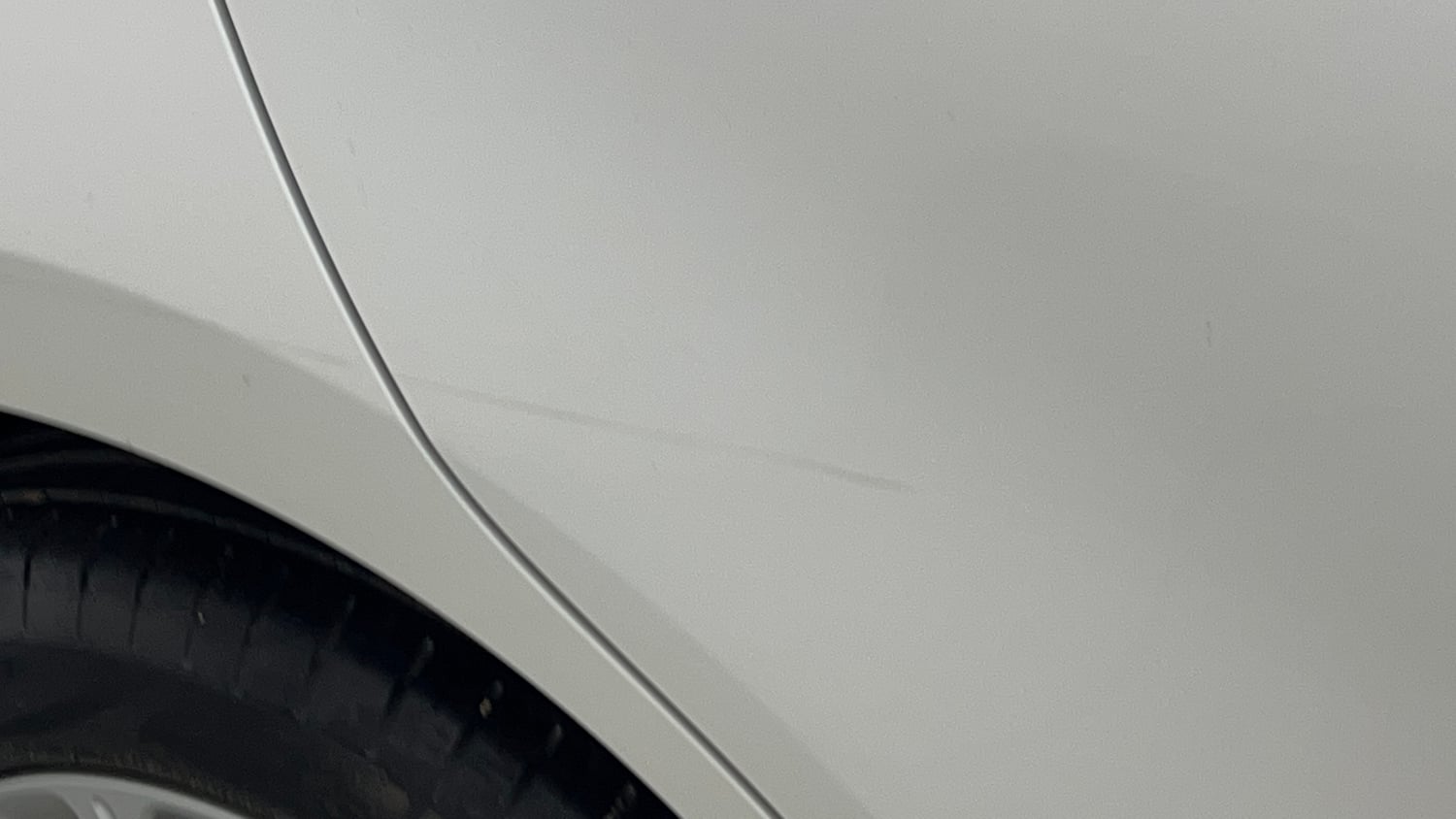 Used 2019 Maruti Suzuki Swift ZXi AMT Petrol Automatic dents MINOR SCRATCH