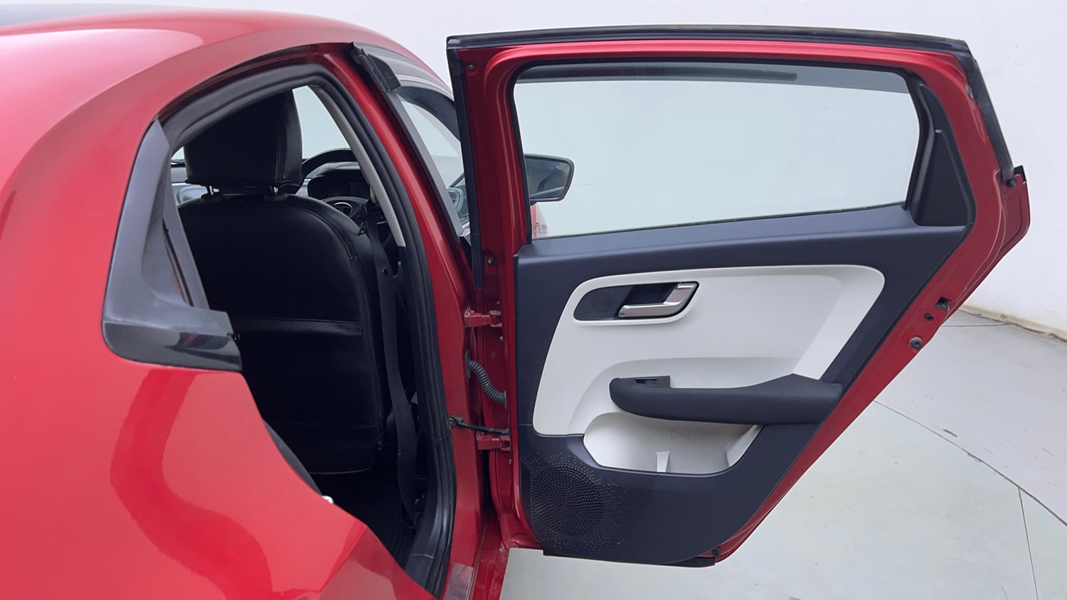 Used 2024 Tata Altroz XZ Plus i-Turbo (S) Petrol Manual interior RIGHT REAR DOOR OPEN VIEW