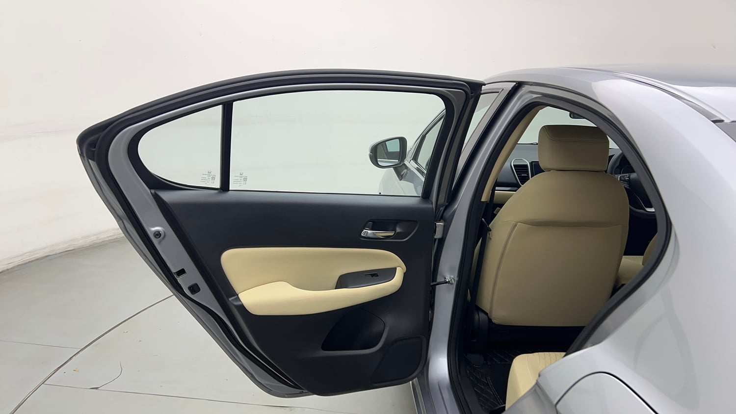 Used 2023 Honda City V Petrol CVT Petrol Automatic interior LEFT REAR DOOR OPEN VIEW