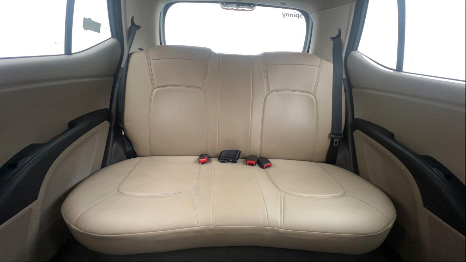 Used 2016 Hyundai i10 Magna 1.1 iRDE2 Petrol Manual interior REAR SEAT CONDITION VIEW