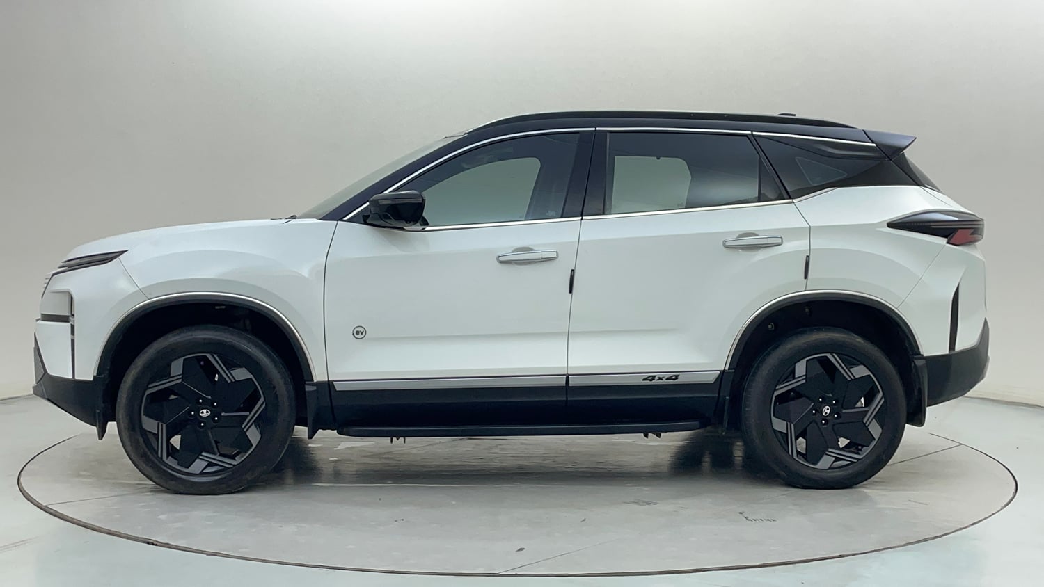 Used 2026 Tata Harrier EV Fearless + 75 Electric Automatic exterior LEFT SIDE VIEW