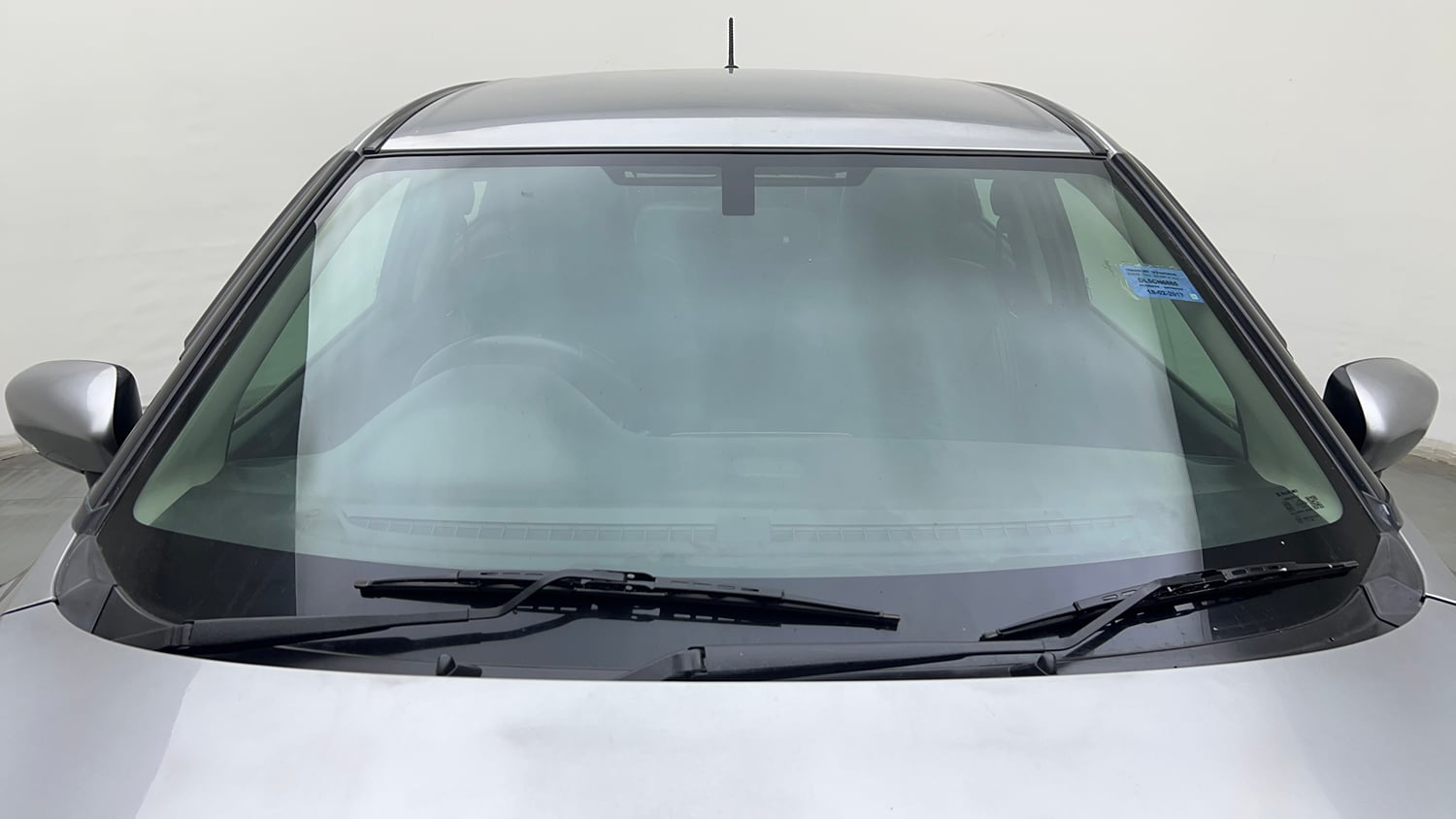 Used 2017 Maruti Suzuki Baleno Alpha 1.2 Petrol Manual exterior FRONT WINDSHIELD VIEW