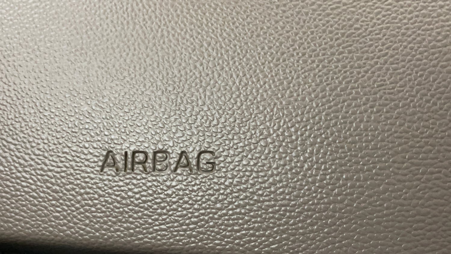 Used 2019 Hyundai Elite i20 Magna Plus 1.2 Petrol Manual top_features Airbags