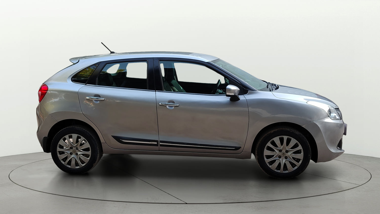 Used 2017 Maruti Suzuki Baleno Zeta 1.2 Petrol Manual exterior RIGHT SIDE VIEW