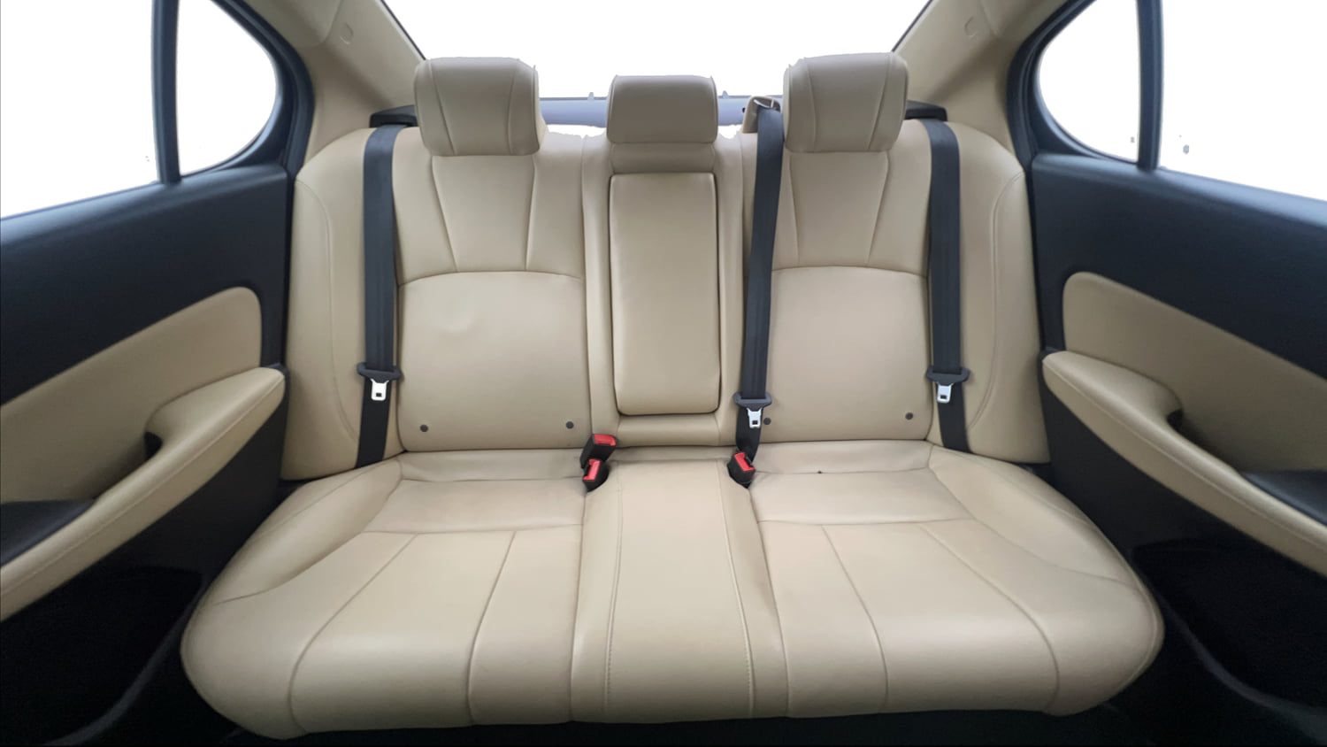 Used 2021 Honda City ZX CVT Petrol Petrol Automatic interior REAR SEAT CONDITION VIEW