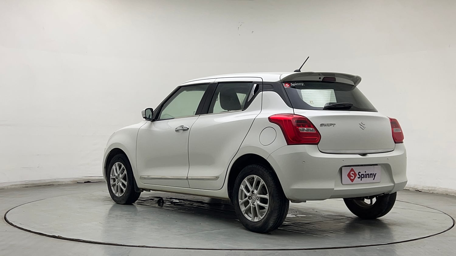 Used 2019 Maruti Suzuki Swift ZXi AMT Petrol Automatic exterior LEFT REAR CORNER VIEW