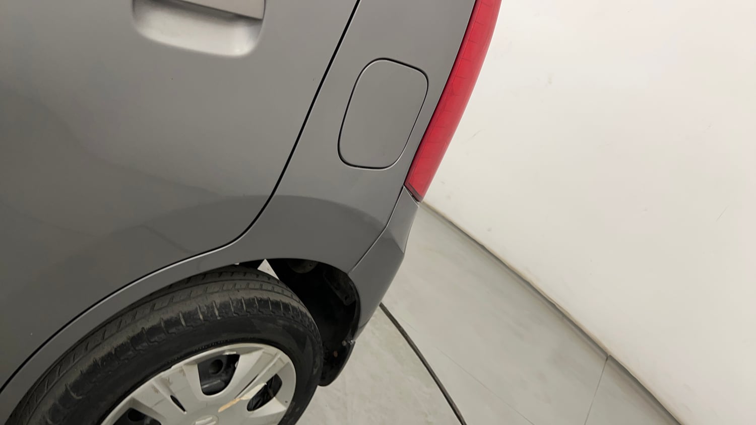 Used 2018 Maruti Suzuki Wagon R 1.0 VXI AMT Petrol Automatic dents MINOR DENT