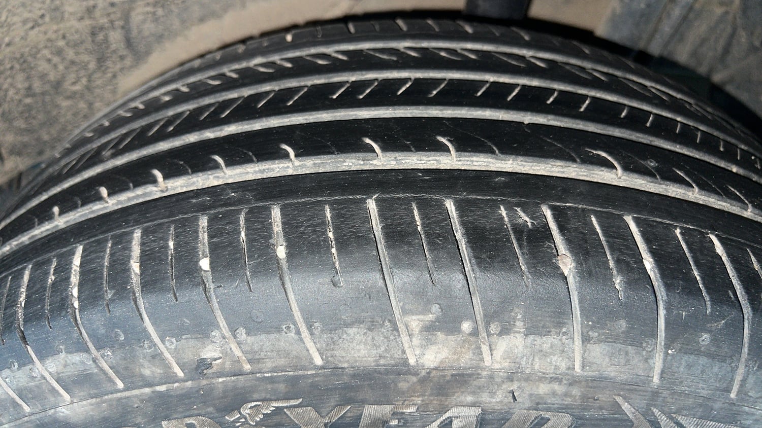 Used 2024 Tata Nexon Creative 1.2 Revotron Petrol 6MT Petrol Manual tyres LEFT REAR TYRE TREAD VIEW