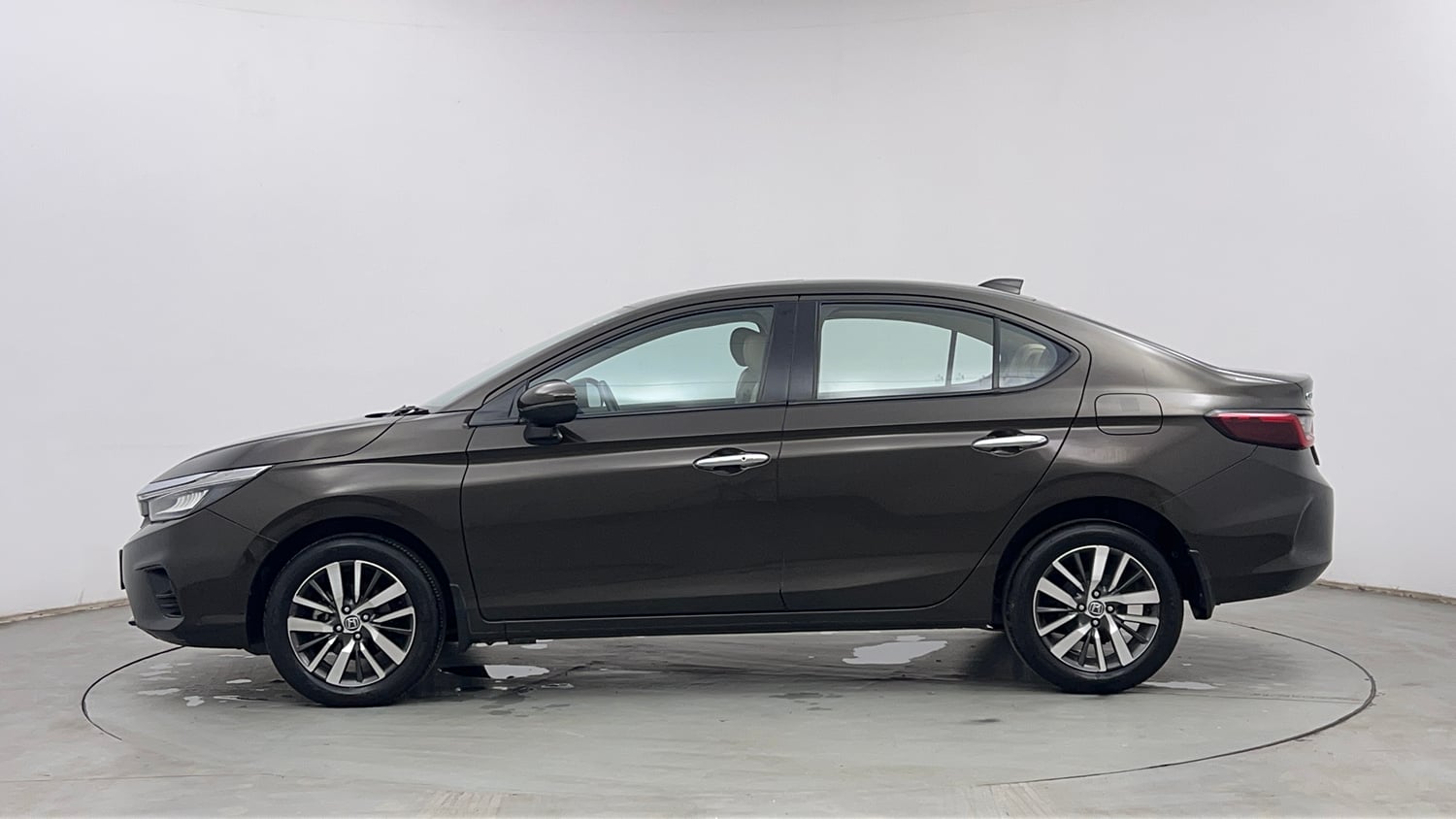 Used 2021 Honda City ZX CVT Petrol Petrol Automatic exterior LEFT SIDE VIEW