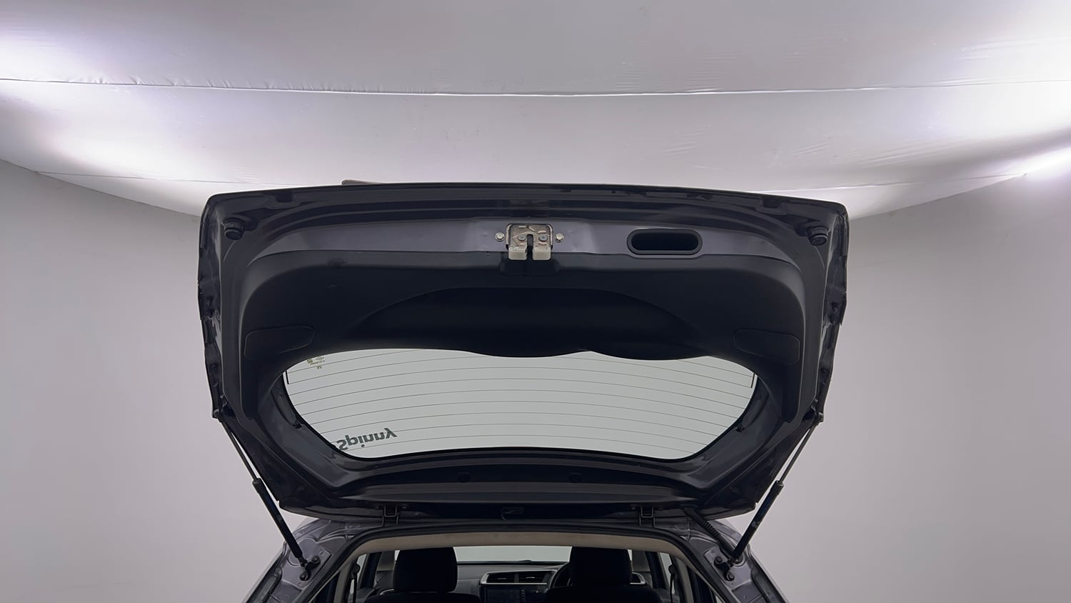 Used 2022 Honda WR-V VX MT Petrol Petrol Manual interior DICKY DOOR OPEN VIEW