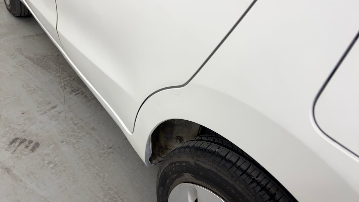 Used 2014 Maruti Suzuki Celerio VXi Petrol Manual dents MINOR SCRATCH