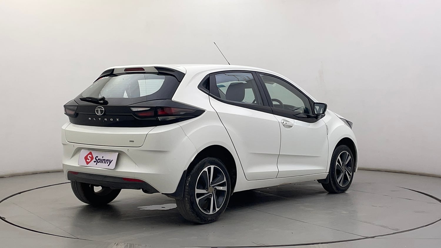 Used 2022 Tata Altroz XZA Petrol Petrol Automatic exterior RIGHT REAR CORNER VIEW