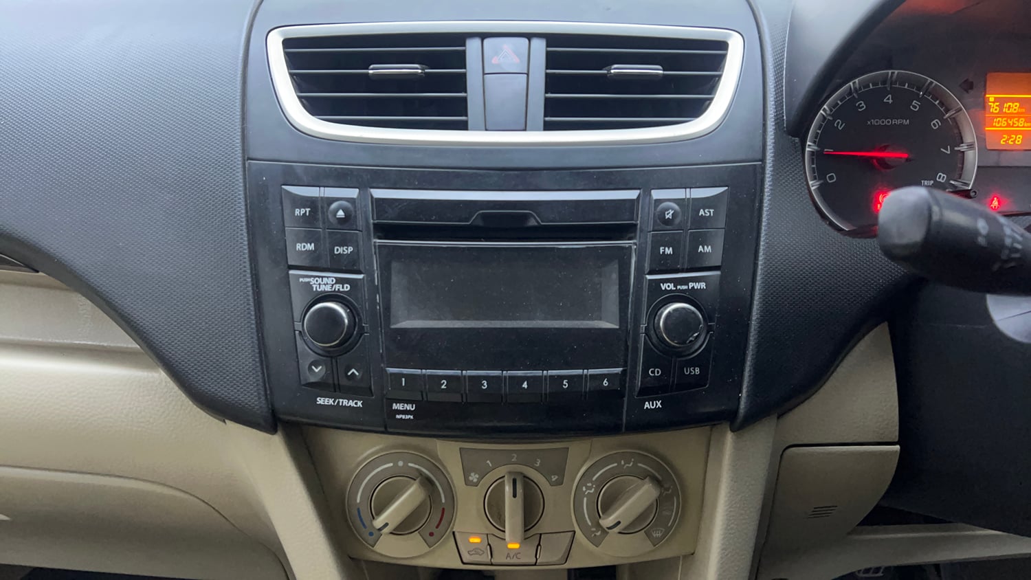 Used 2016 Maruti Suzuki Swift Dzire VXI Petrol Manual interior MUSIC SYSTEM & AC CONTROL VIEW