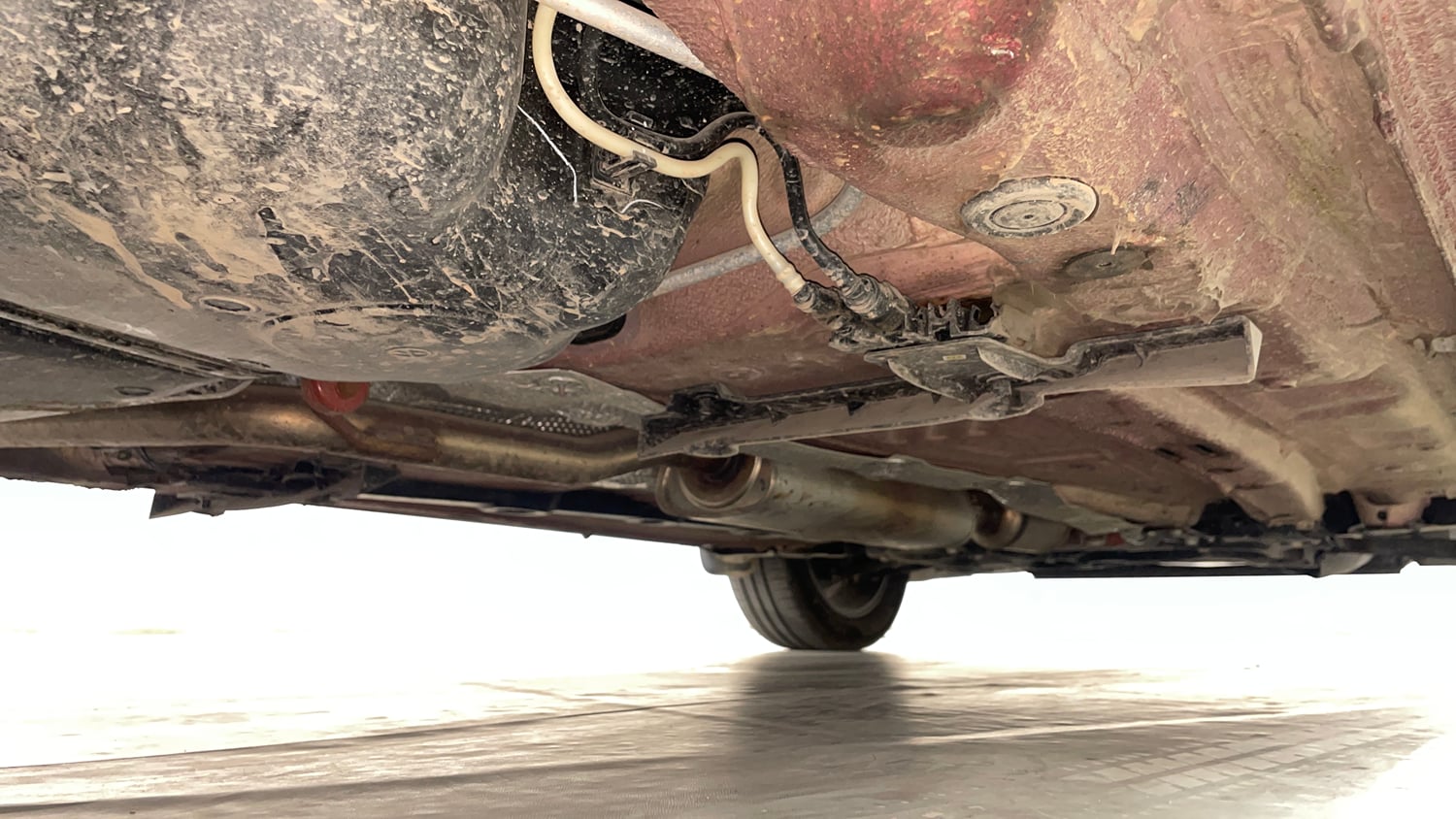 Used 2024 Volkswagen Virtus GT 1.5 TSI DSG Petrol Automatic extra REAR RIGHT UNDERBODY VIEW
