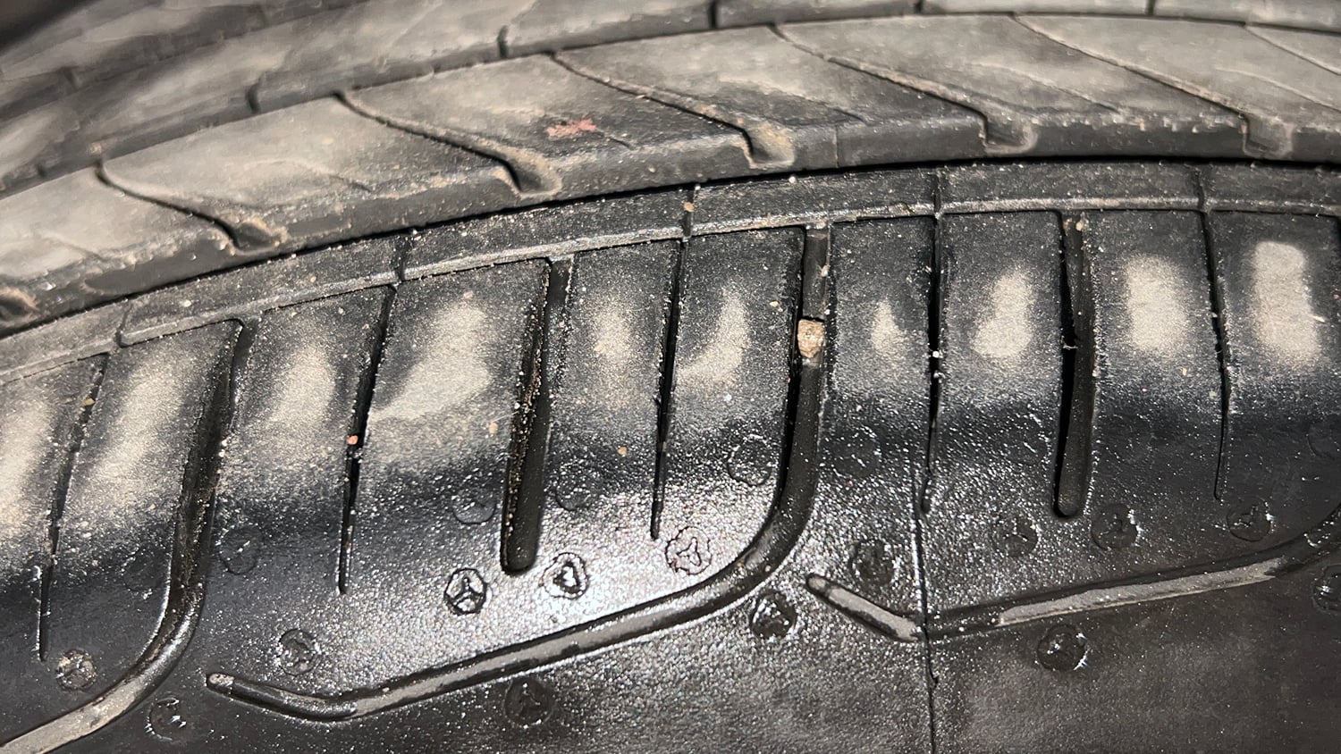 Used 2021 Honda City ZX CVT Petrol Petrol Automatic tyres RIGHT FRONT TYRE TREAD VIEW