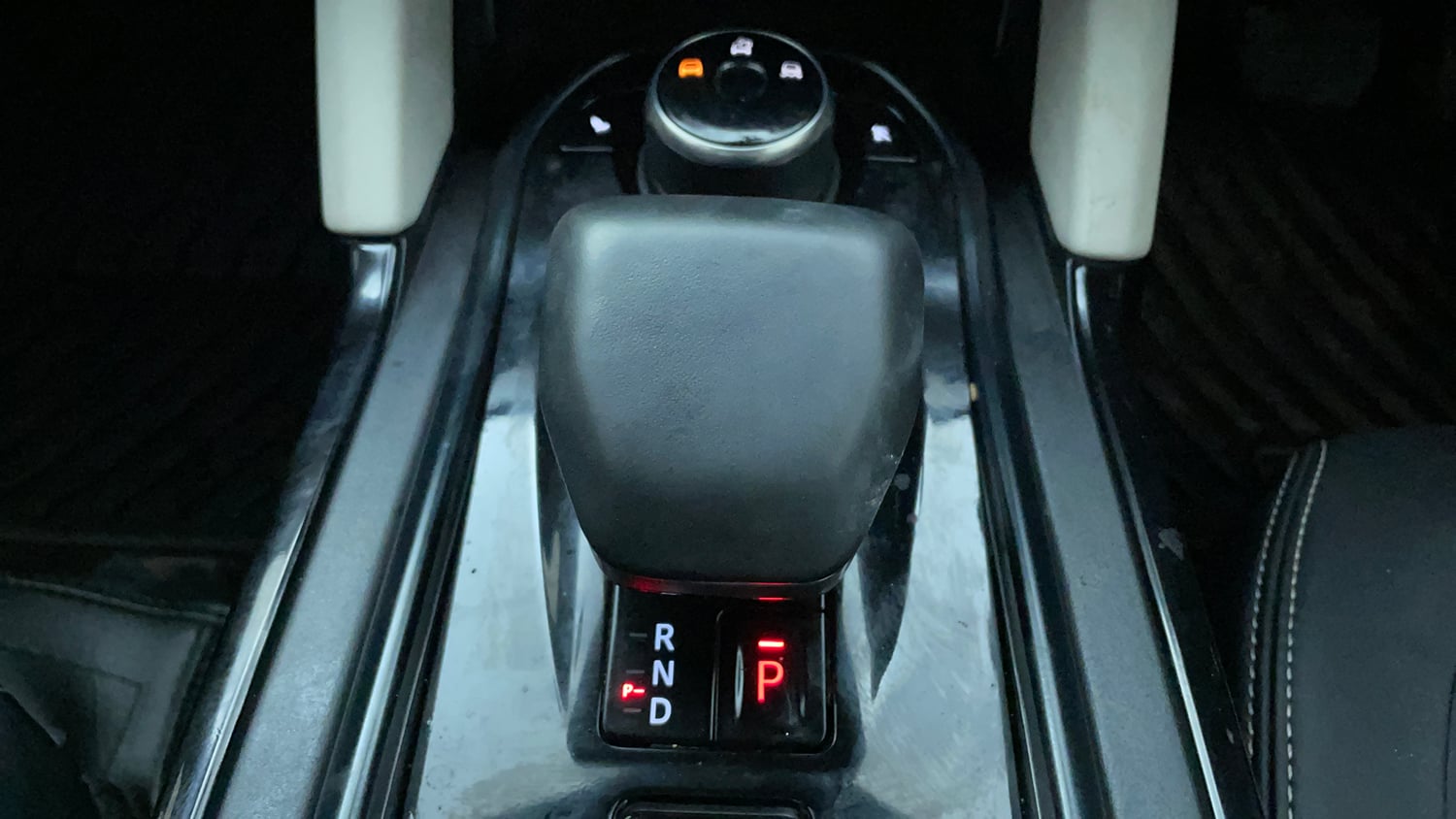 Used 2026 Tata Harrier EV Fearless + 75 Electric Automatic interior GEAR  KNOB VIEW