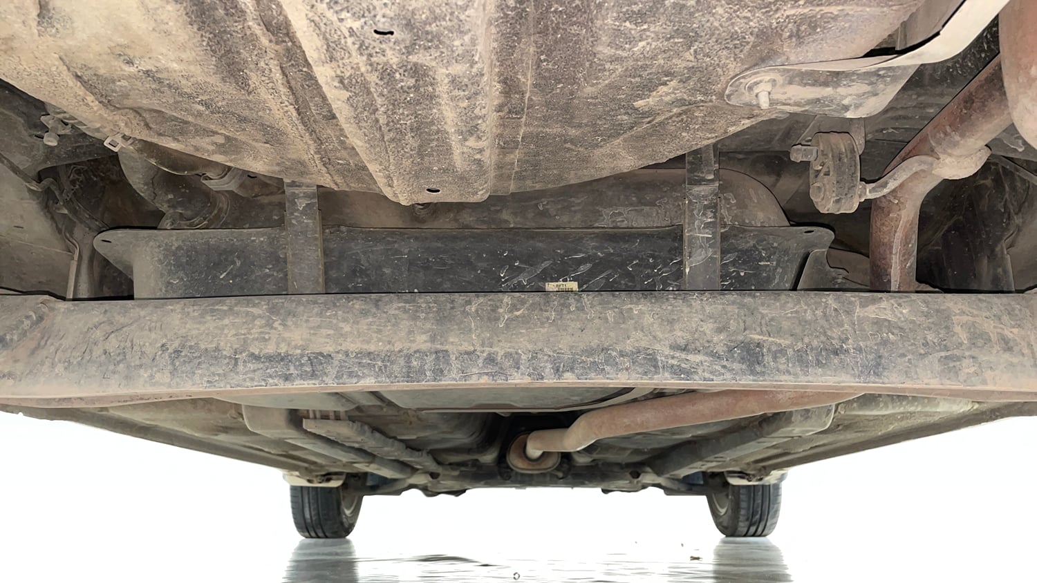 Used 2014 Hyundai Grand i10 Asta AT 1.2 Kappa VTVT Petrol Automatic extra REAR UNDERBODY VIEW (TAKEN FROM REAR)