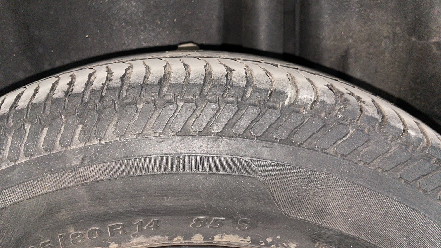 Used 2016 Maruti Suzuki Swift Dzire VXI Petrol Manual tyres LEFT REAR TYRE TREAD VIEW
